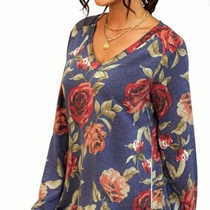 Long Sleeve V-Neck Top